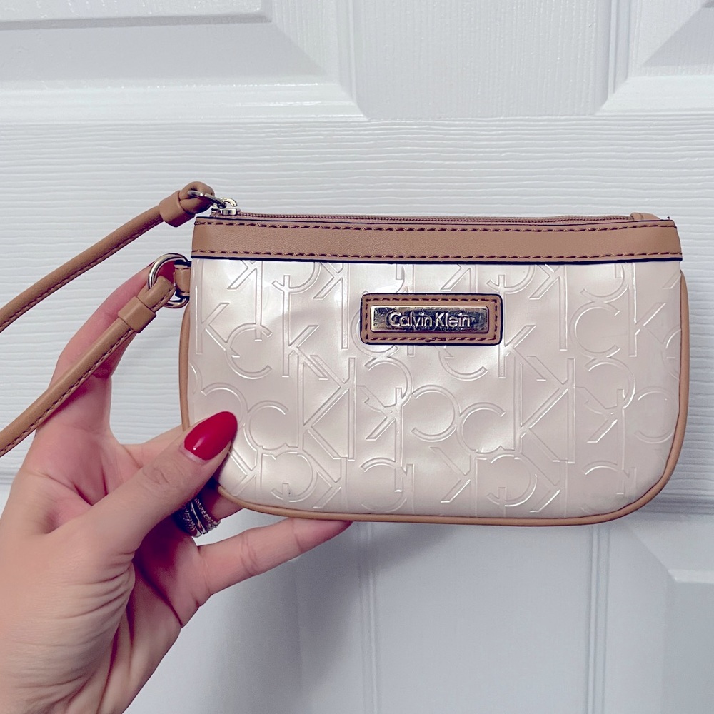 Calvin Klein Wristlet - very clean